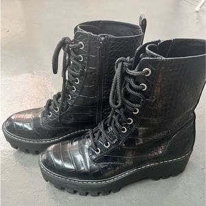 Zara combat textured lace up zippered boots